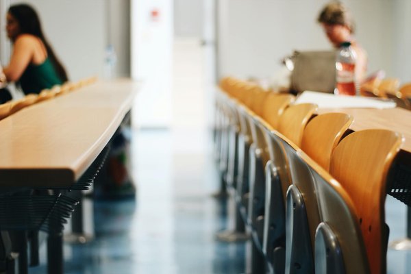 Stratégies Innovantes pour Structurer vos Contrats de Sous-Traitance et Réduire les Risques Juridiques